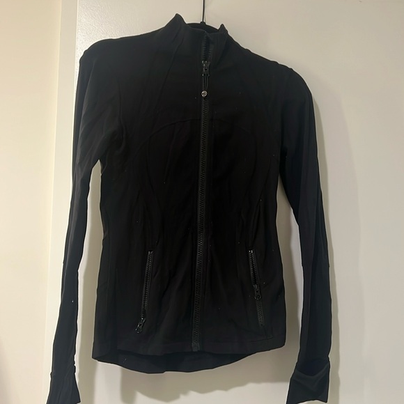 lululemon athletica Jackets & Blazers - Lululemon define jacket (old version) - size 6 BLACK